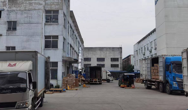 手動(dòng)液壓搬運(yùn)車是倉儲物流配送中心常用的搬運(yùn)工具