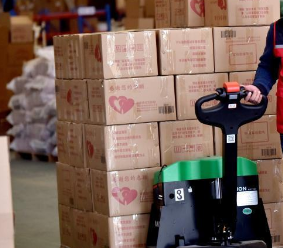 寵物食品加工廠中電動(dòng)叉車的優(yōu)勢