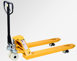 水果冷凍倉庫貨物搬運(yùn)手動(dòng)叉車