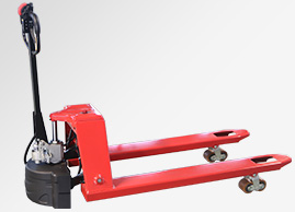 電動(dòng)搬運(yùn)車(chē)用于貨站搬運(yùn)貨物提高工作效率