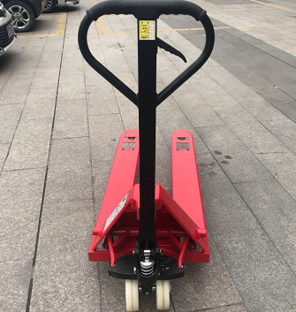 汛期來臨，叉車需要加倍進(jìn)行保護(hù)了