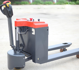 電動叉車的價位會受到品牌，型號，配置等因素的影響